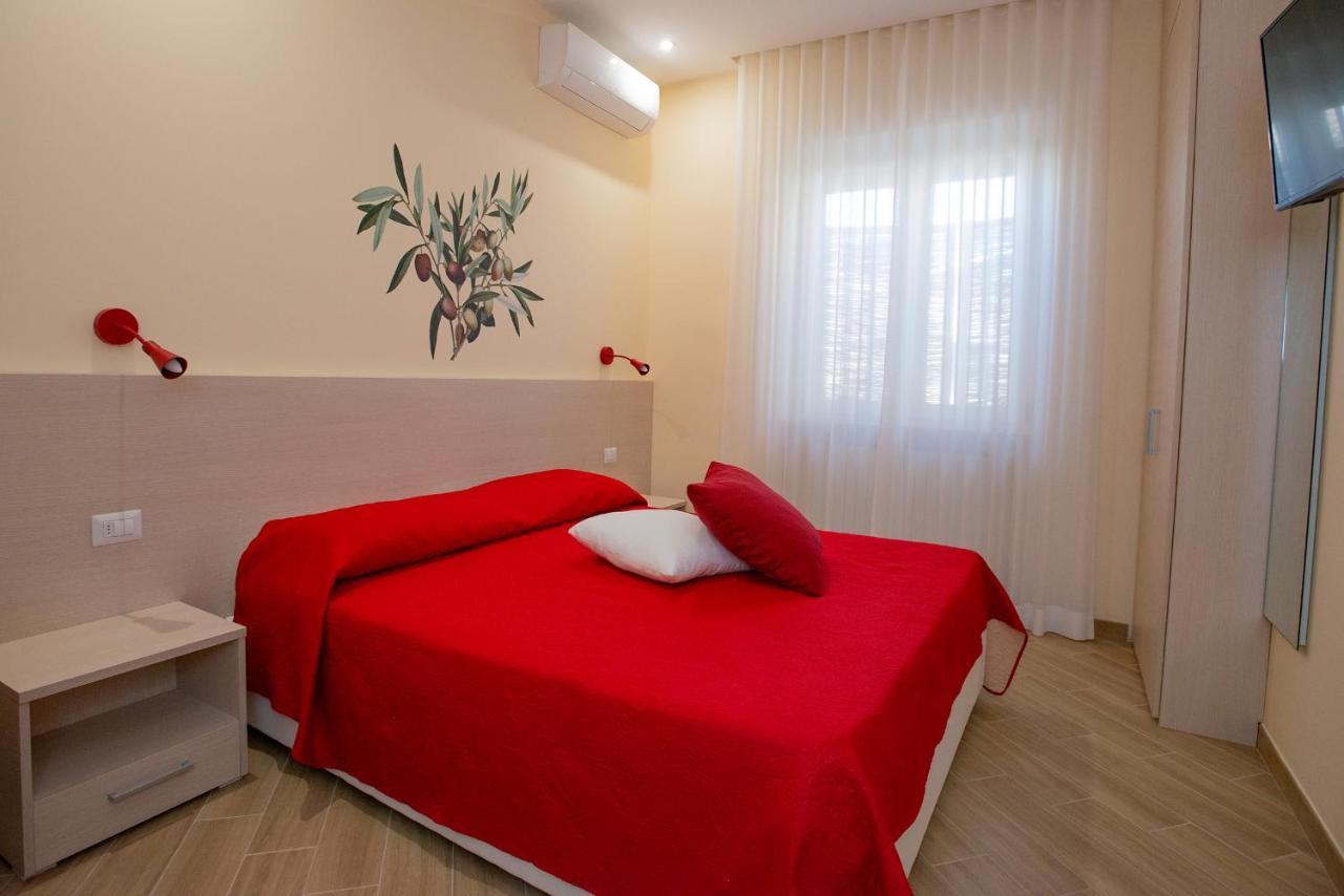 B&B Rita, Nel Cuore Del Salento カヴァッリーノ・ディ・レッチェ エクステリア 写真