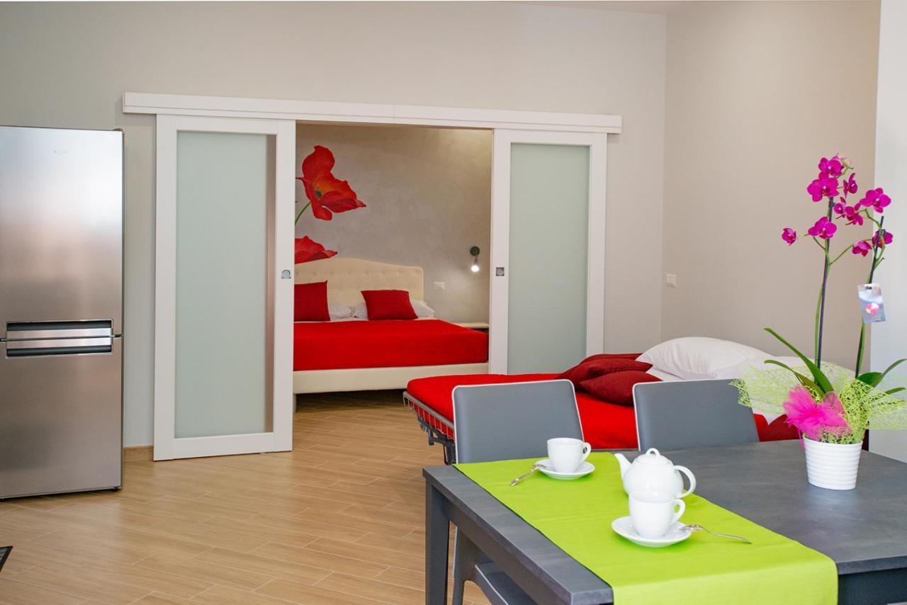 B&B Rita, Nel Cuore Del Salento カヴァッリーノ・ディ・レッチェ エクステリア 写真