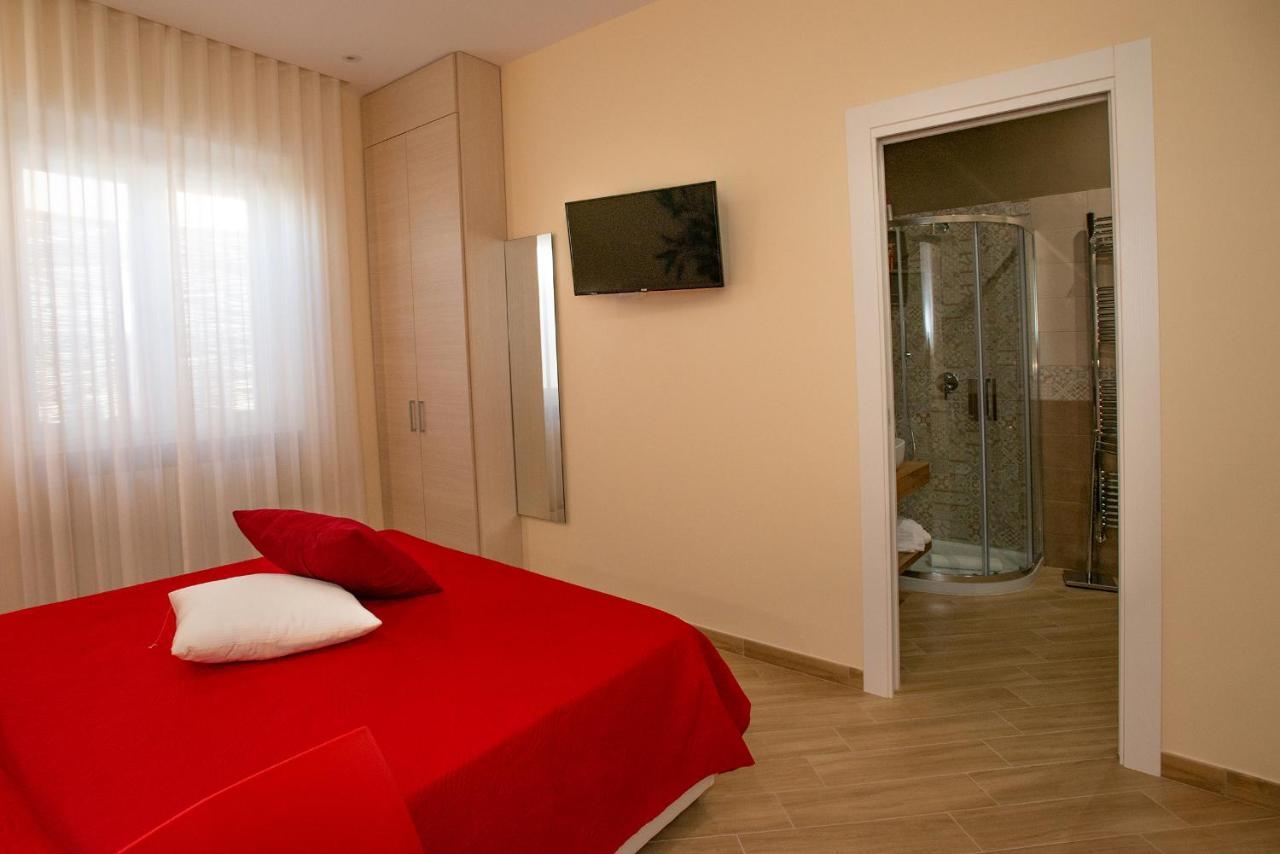 B&B Rita, Nel Cuore Del Salento カヴァッリーノ・ディ・レッチェ エクステリア 写真