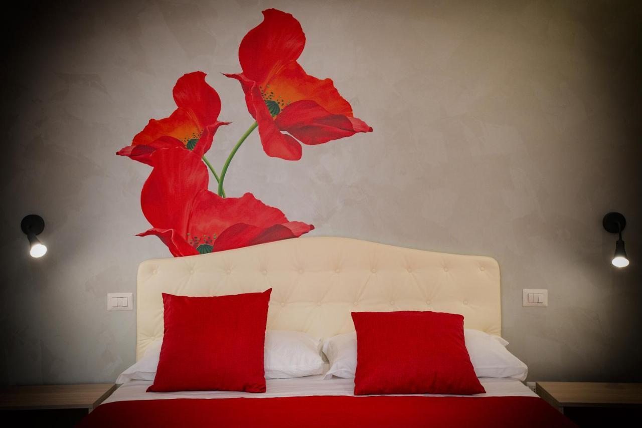 B&B Rita, Nel Cuore Del Salento カヴァッリーノ・ディ・レッチェ エクステリア 写真